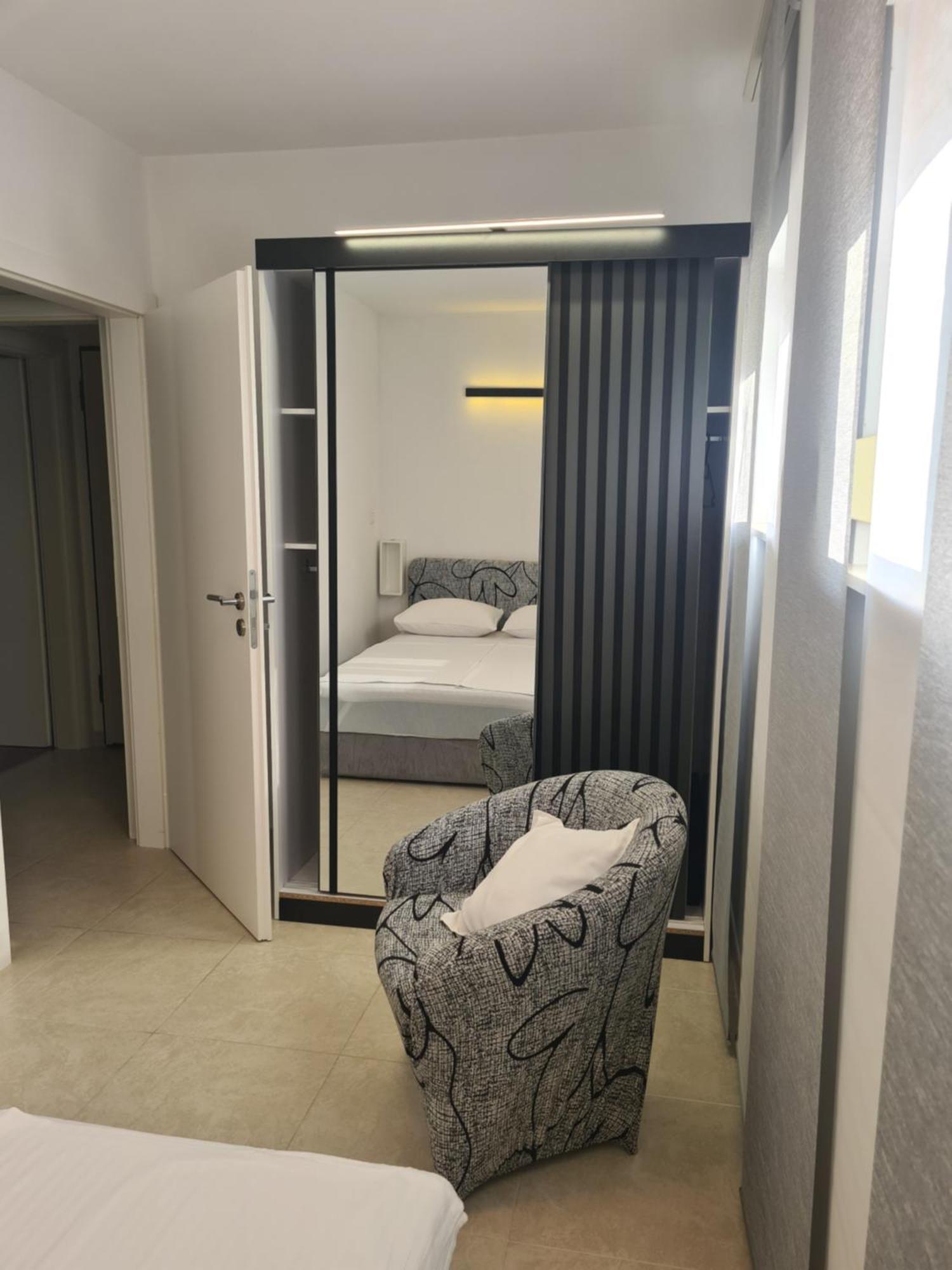 Modern Apartment Near The Sea-Mise Trogir Exterior foto